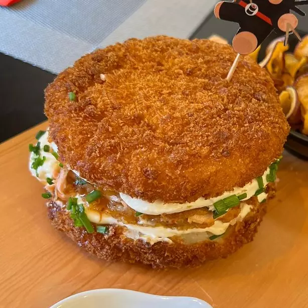 Sushi Burger Chilli