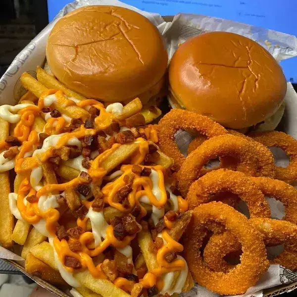 COMBO CASAL + COCA COLA DE 600ML