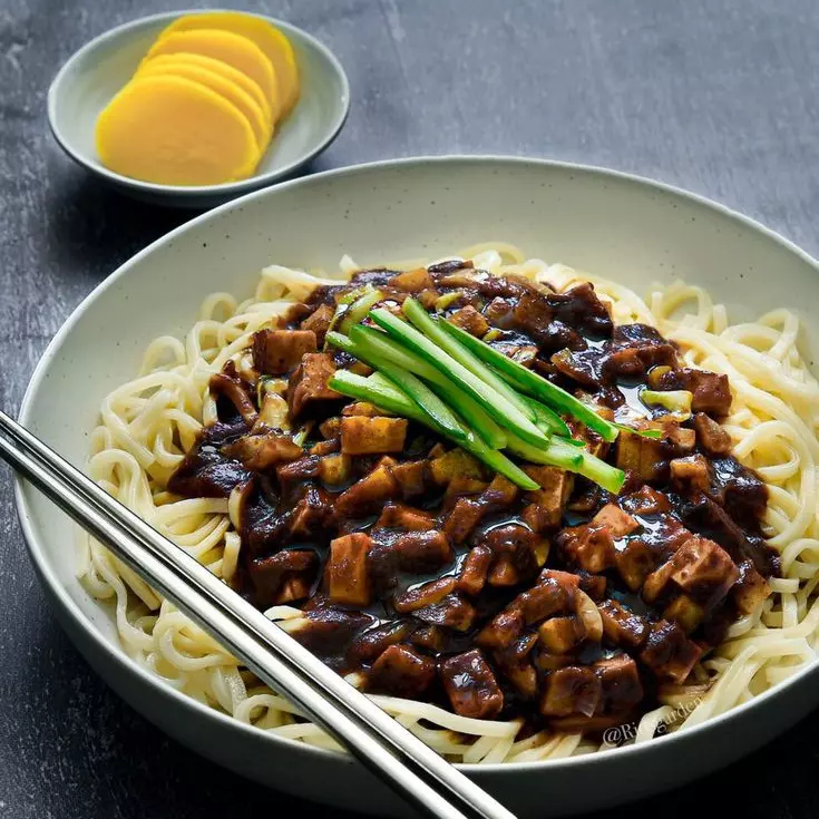 Jajangmyeon