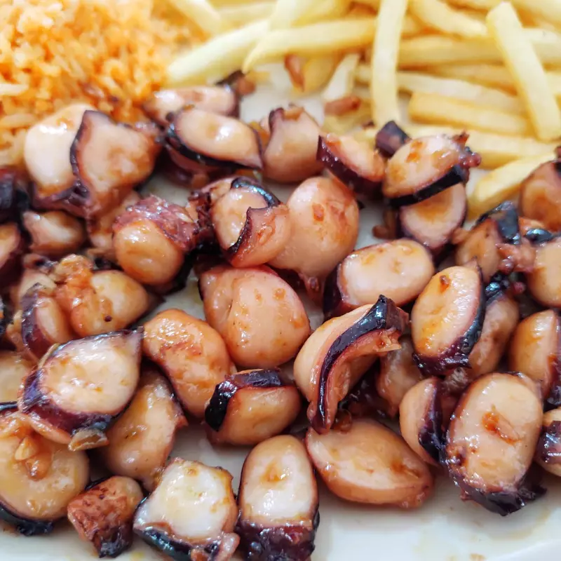 PULPO AL GUSTO