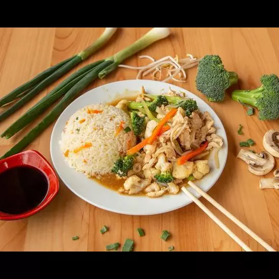 Chapsui Pollo + arroz