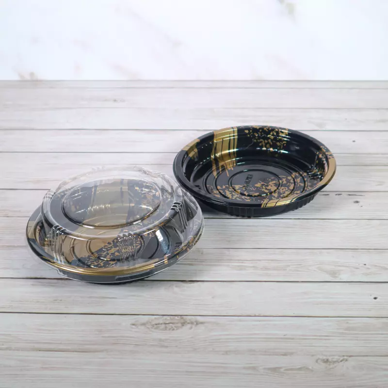 Sushi dorado redondo