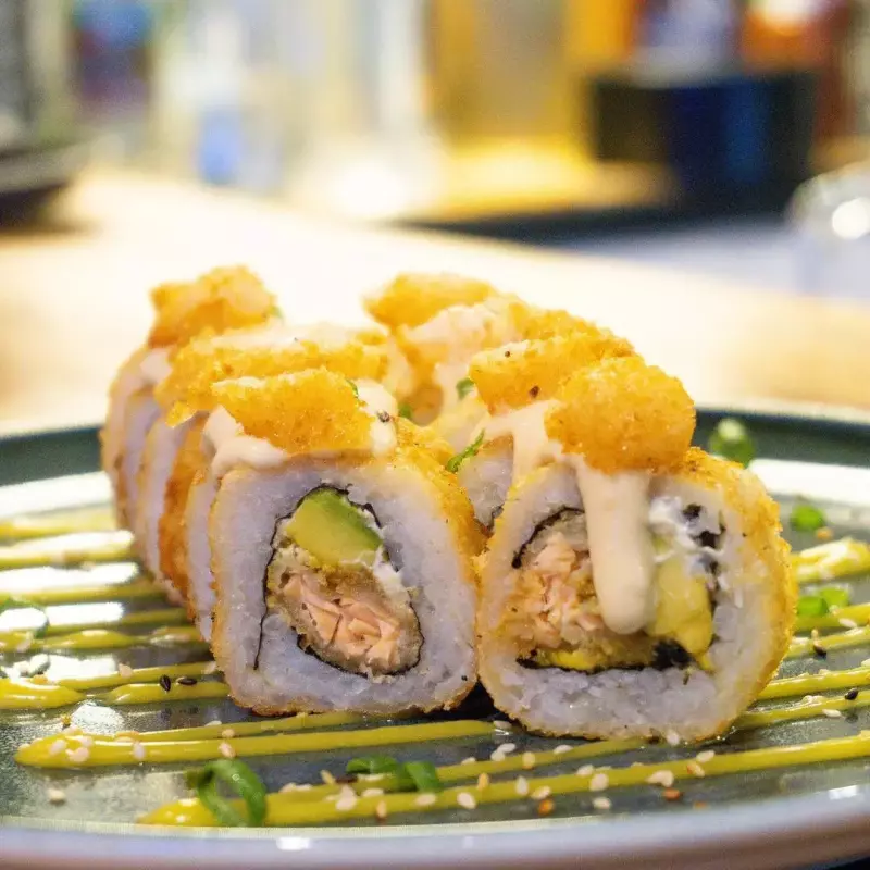 Philadelphia  tempura + Watami roll