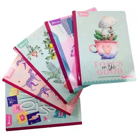 Libreta con stikers norma de cuadros