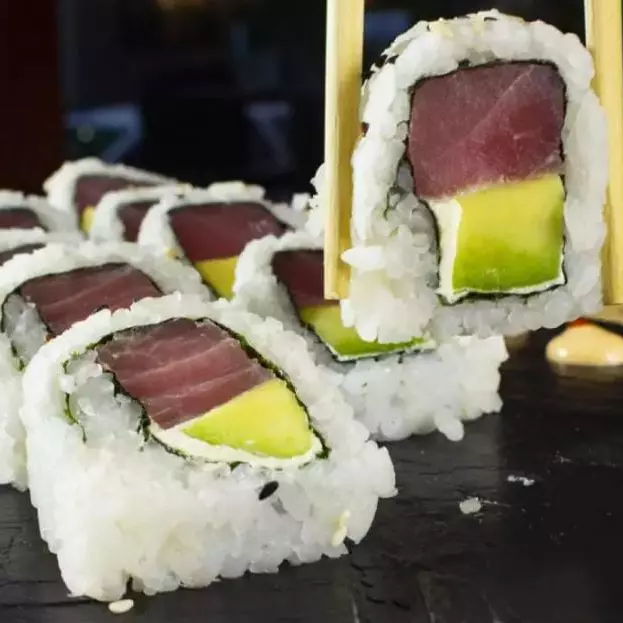 MAGURO ROLL(copy)