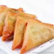 CURRY PUFFS 咖喱角