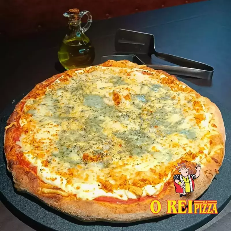 Pizza Frango 4 Queijos