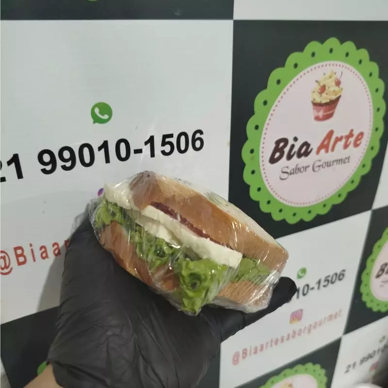 Sanduíche Q Minas c/ peito de peru