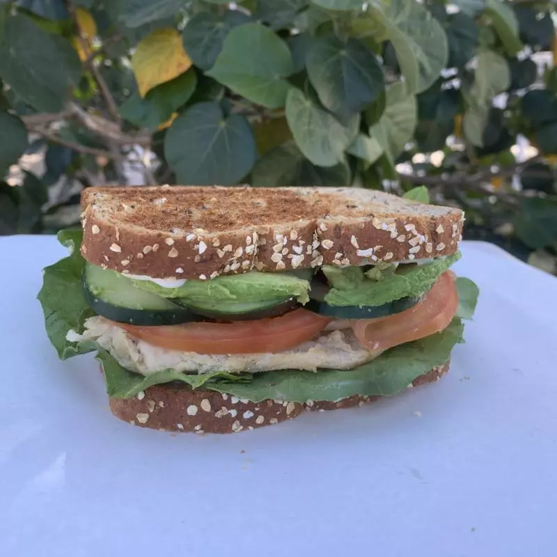 Sándwich de pechuga