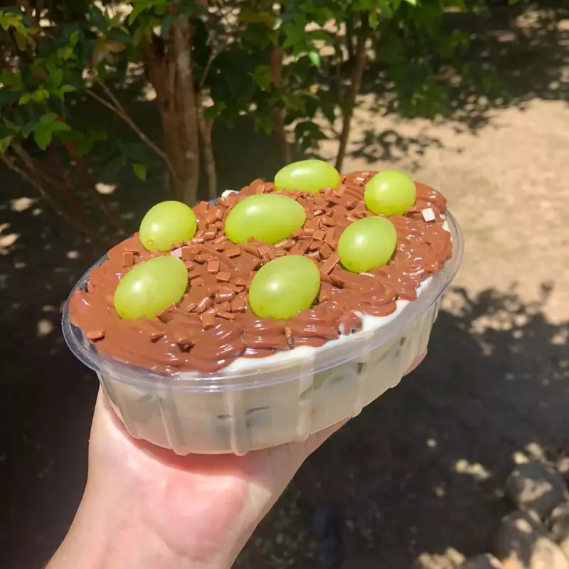 Bombom de Uva na Travessa P