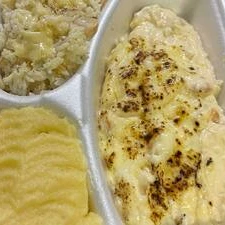 Ex camarão ao quatro queijos