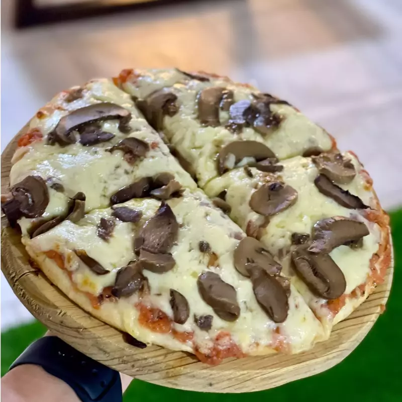 Pizza champiñon