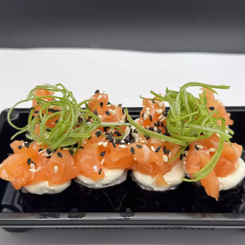 Hossomaki Salmon Tartar (8 un)