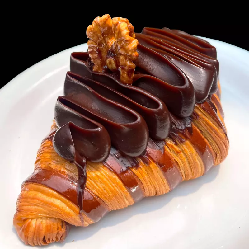 Croissant Relleno de Chocolate