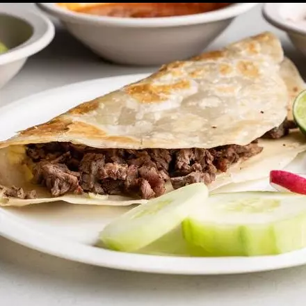 Quesadilla suadero