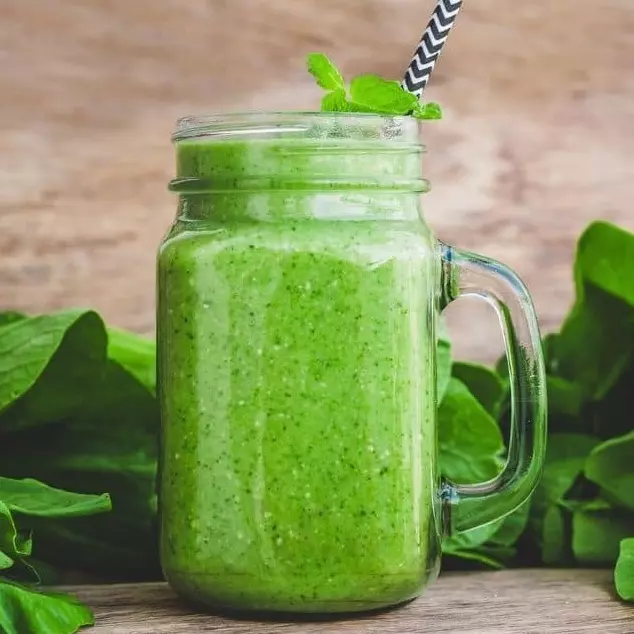 Batido Hierba buena con piña