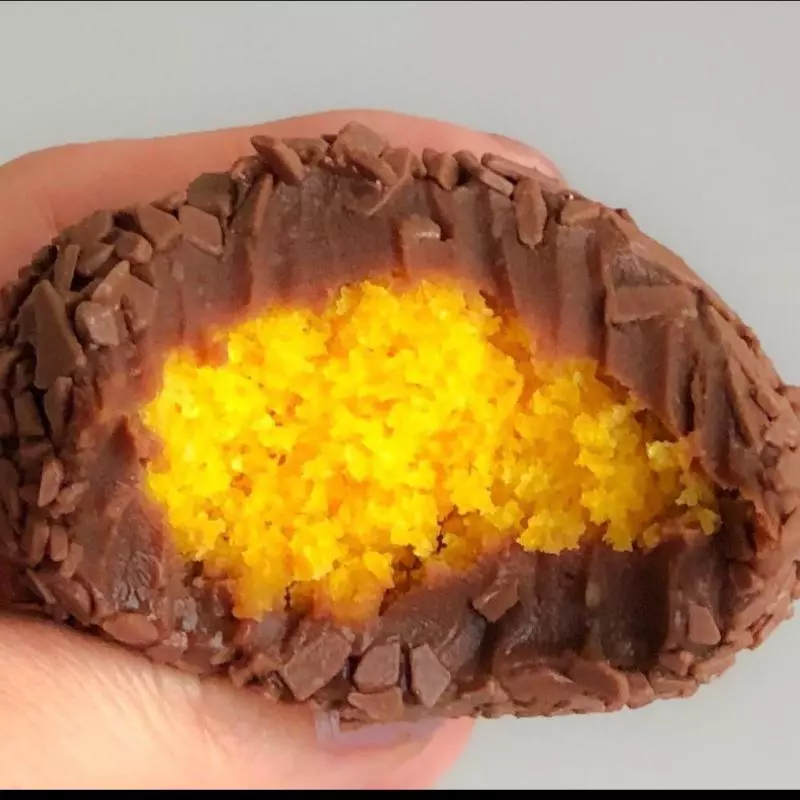 Bomba Bolo de Cenoura