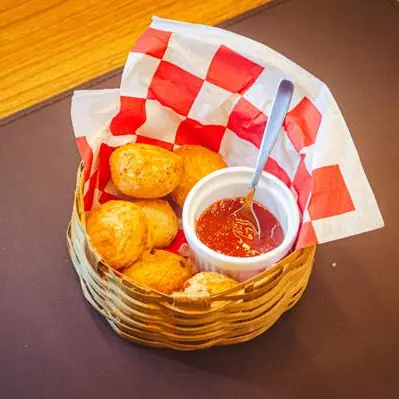 Mini pães de queijo