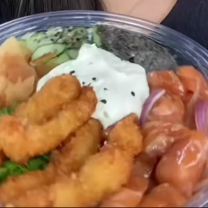 Poke LN 500g salmão e camarão