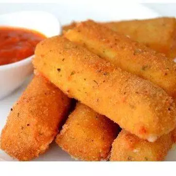 Bastoncini di mozzarella e parmesano