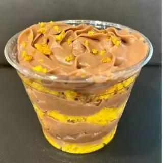 BOLO NO POTE CENOURA COM CHOCOLATE