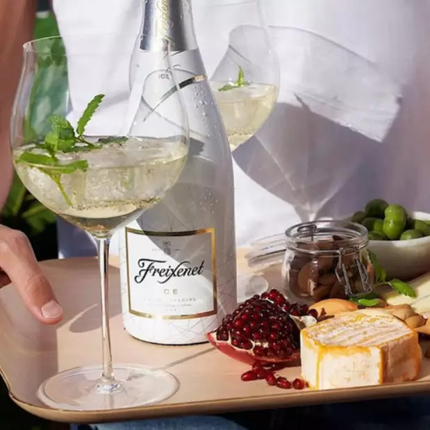 Espumante Cava Freixenet ICE