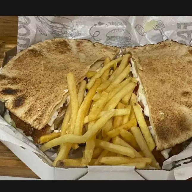 BEIRUTE DE FRANGO CROCANTE C/ BATATA