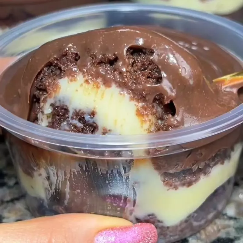 Bolo no pote Ninho com brigadeiro