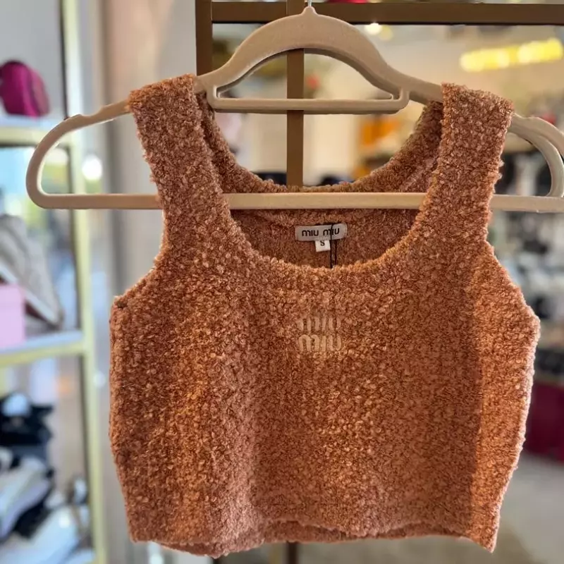 TOP MIUMIU