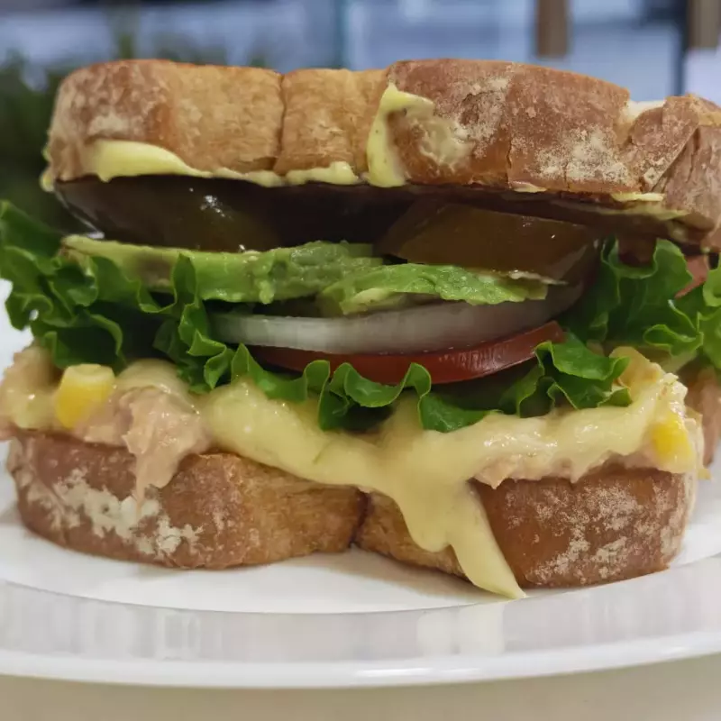 Sándwich Atún