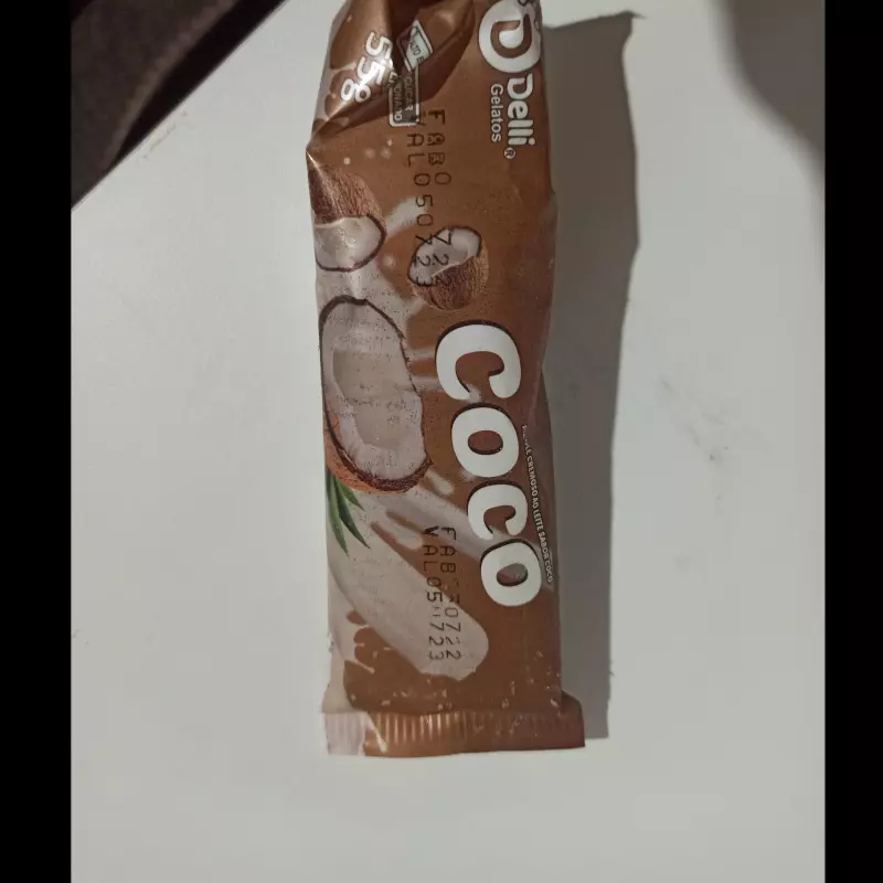 Picolé cremoso coco
