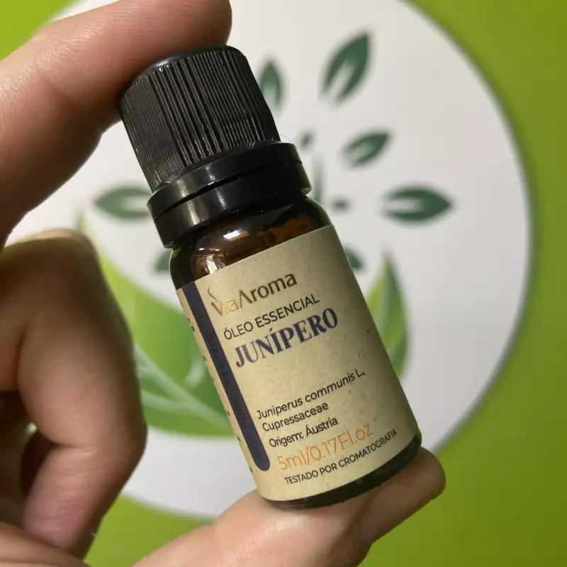 Óleo essencial junípero