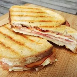 Misto Quente Tradicional