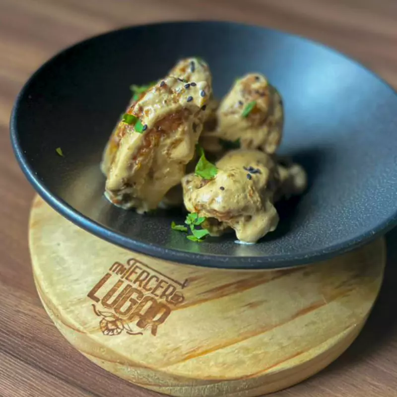 ALITAS EN SALSA ACEVICHADA