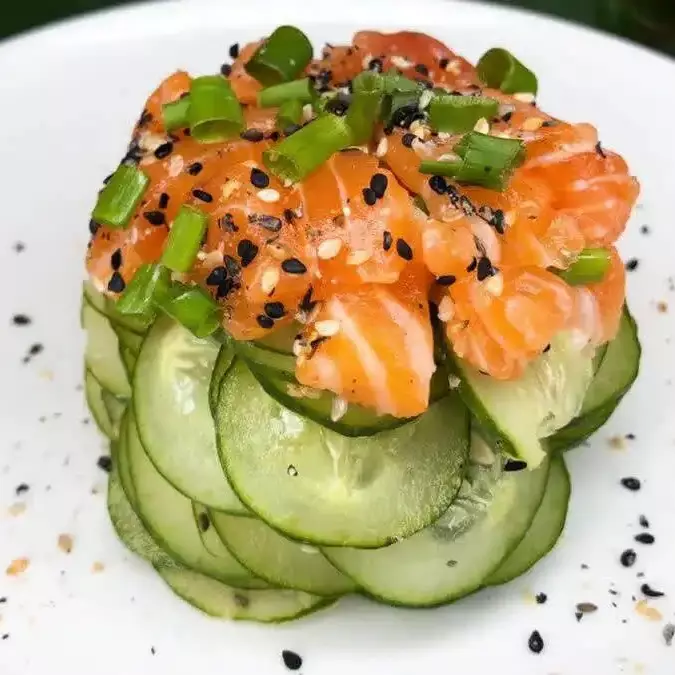 Sunomono especial Salmão