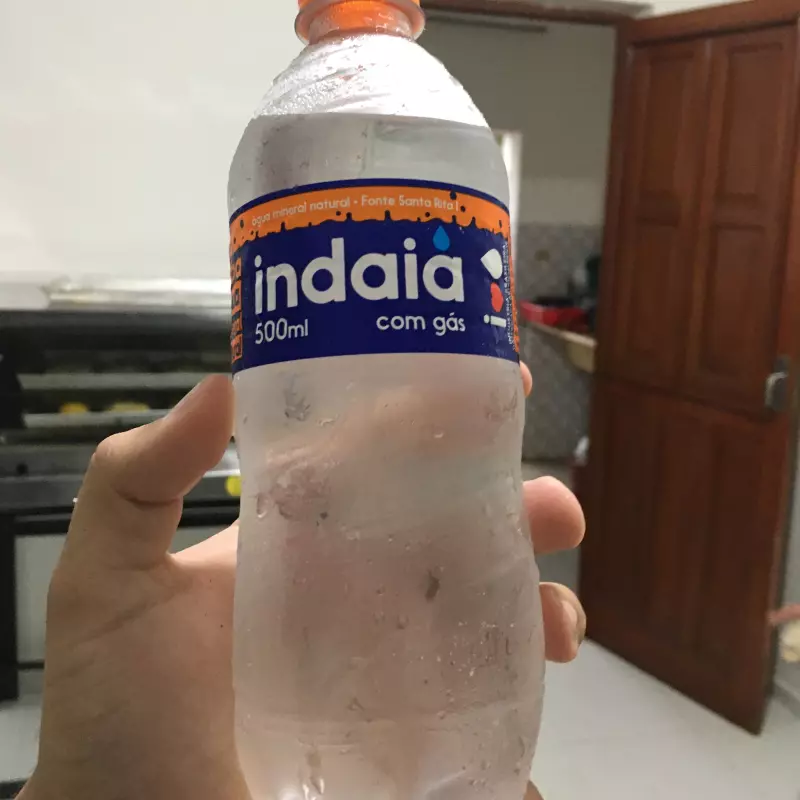 agua com gas