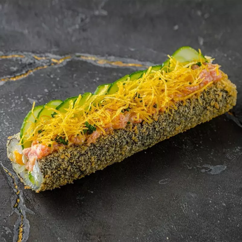 HOT DOG BIG ROLL SUSHI