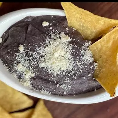 FRIJOLES REFRITOS 1/2 KG