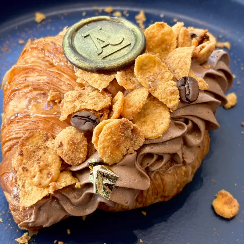 Croissant Crunch