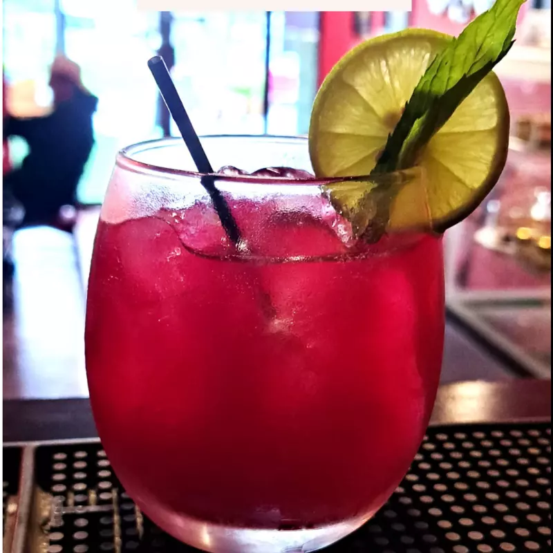 PINK GUARMI - COCTEL DE AUTOR