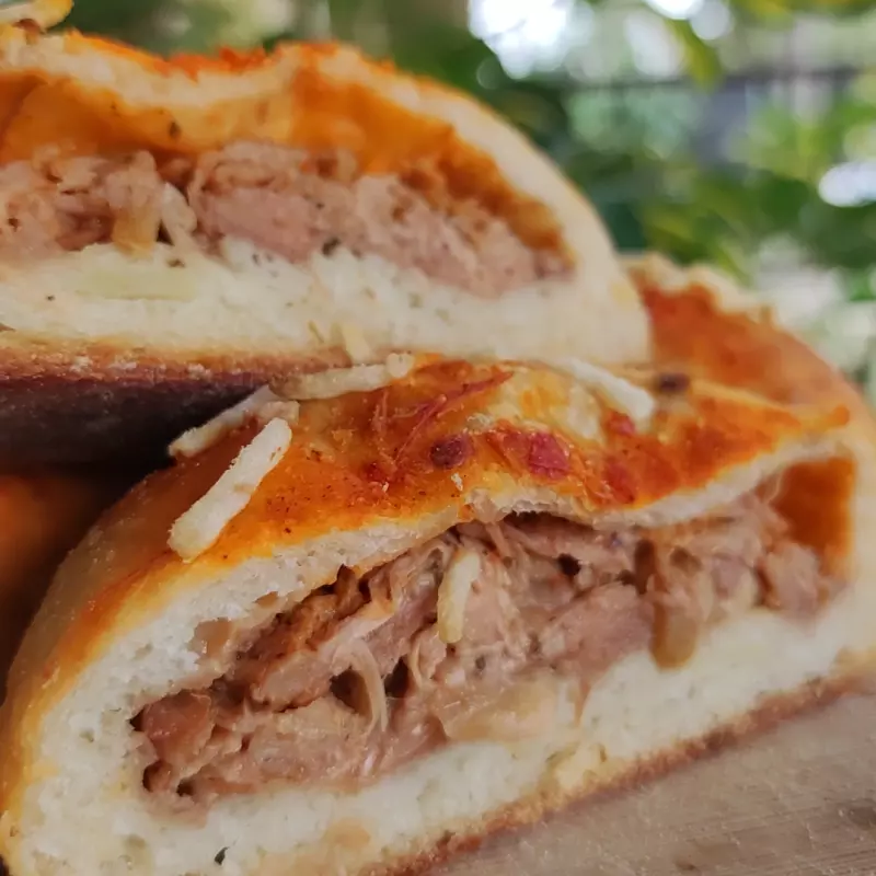 Pão de batata de jaca com cheddar