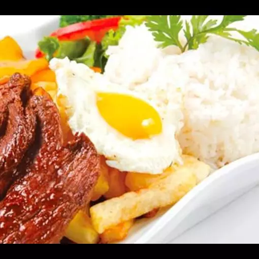 lomo fino con papas y arroz