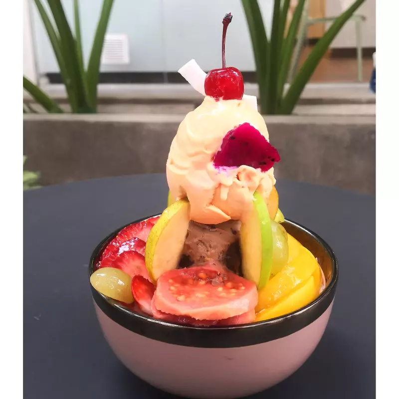 Ensalada de frutas con Helado