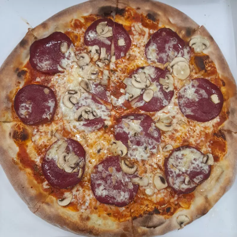 PIZZA ROMANA (* Gorgonzola)