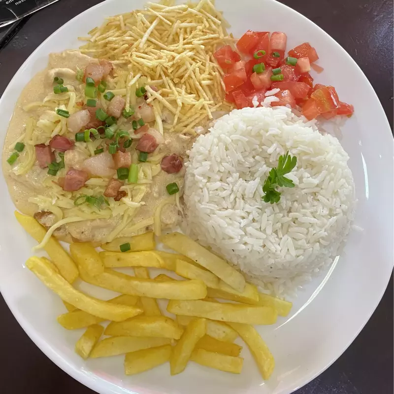 Strogonoff de Frango