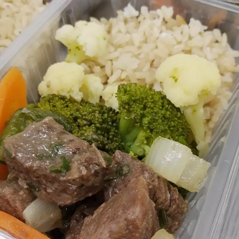 Patinho em Cubos c/ Arroz Integral