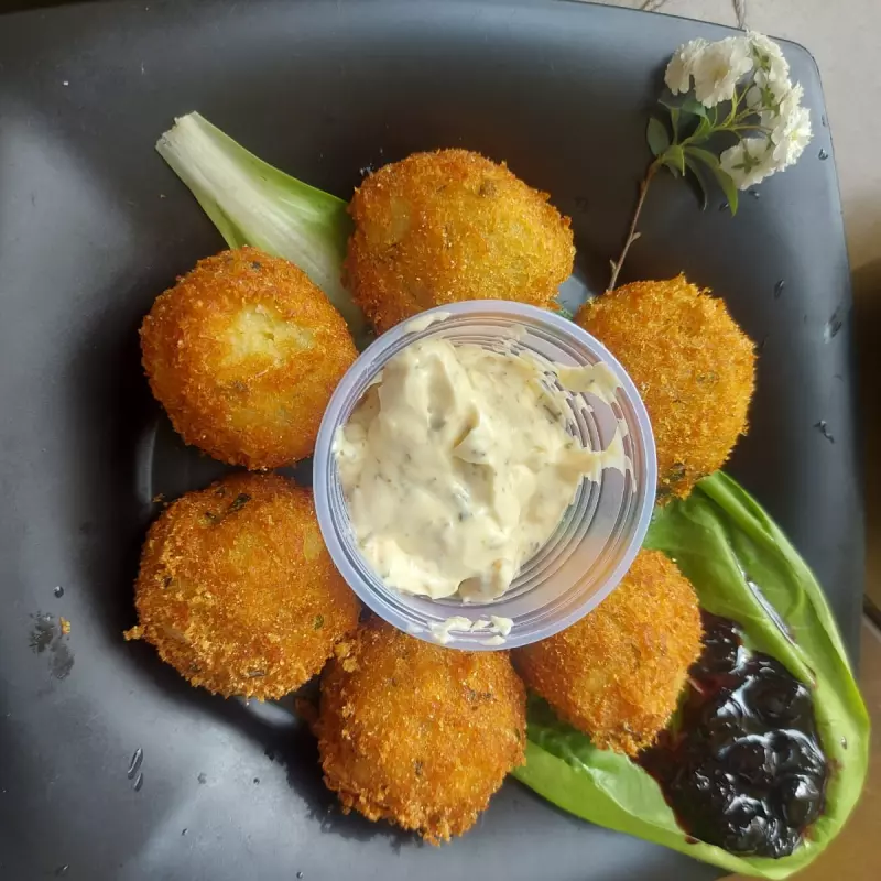 Bolinho de Siri