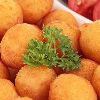 Bolinho de Queijo 15 und