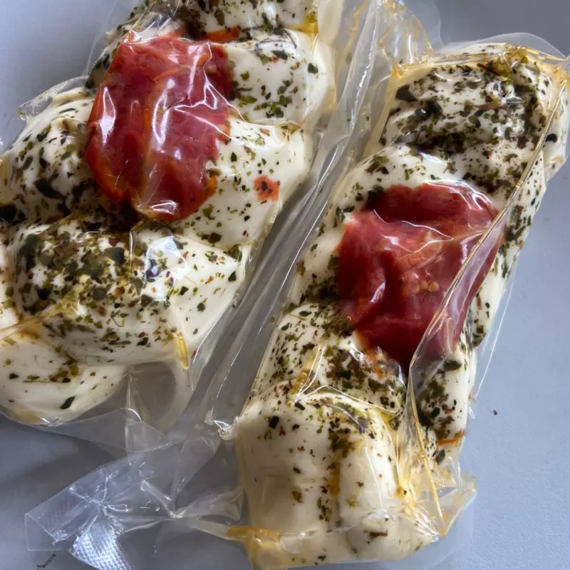 MUSSARELA GOURMET COM TOMATE SECO