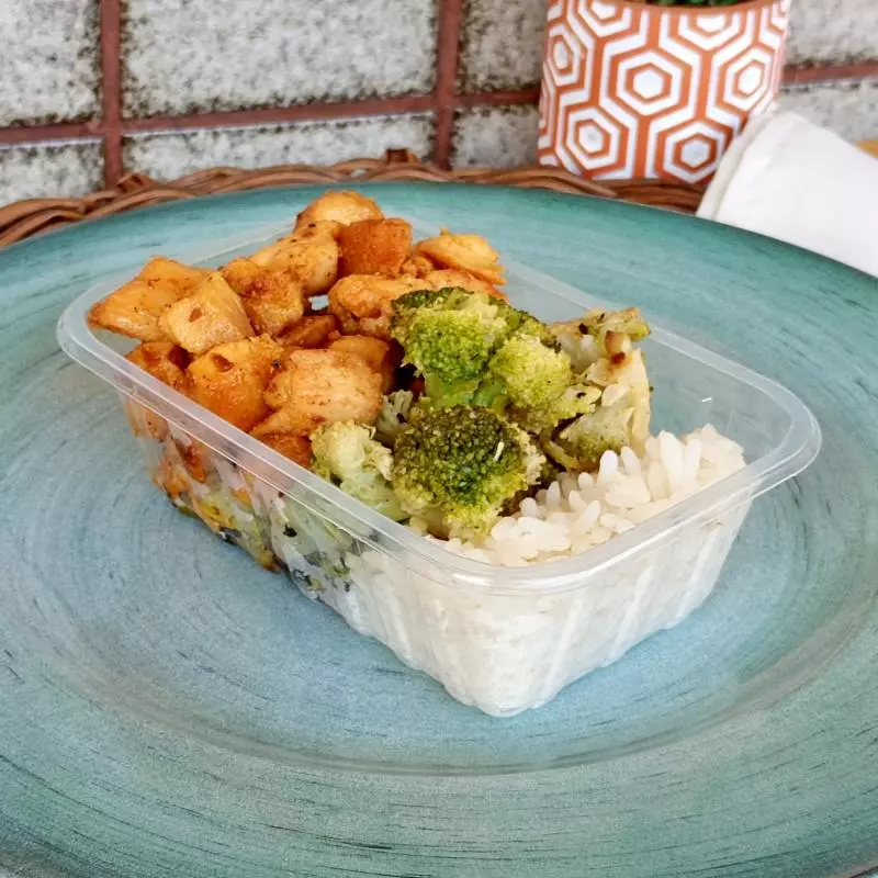 Mounjaro frango em cubo e brocolis